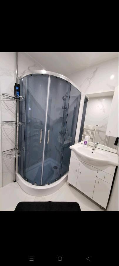 Ferienwohnung Prima Apartman Košice Exterior foto