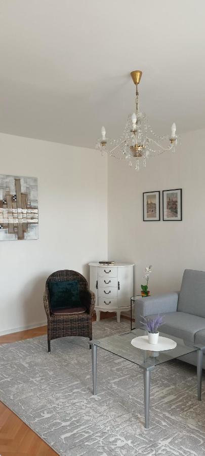 Ferienwohnung Prima Apartman Košice Exterior foto