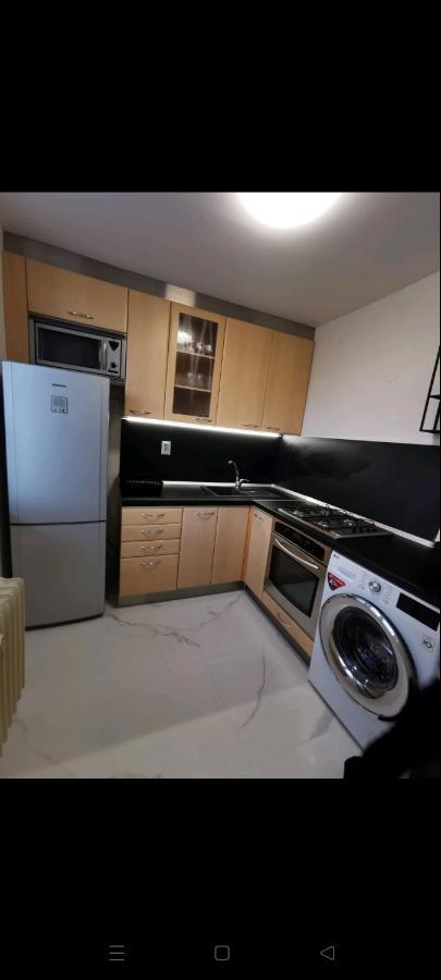 Ferienwohnung Prima Apartman Košice Exterior foto
