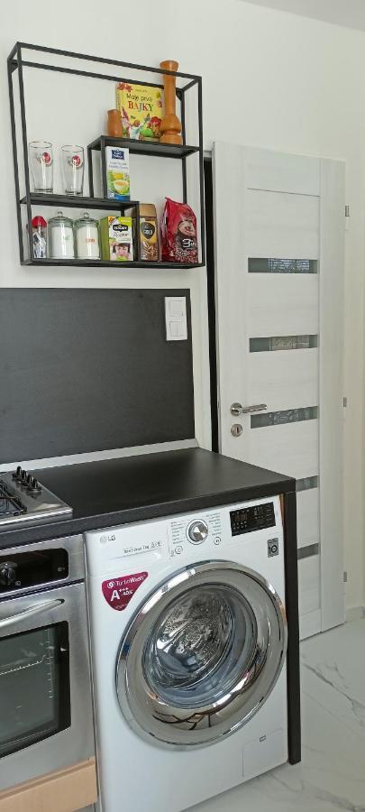 Ferienwohnung Prima Apartman Košice Exterior foto